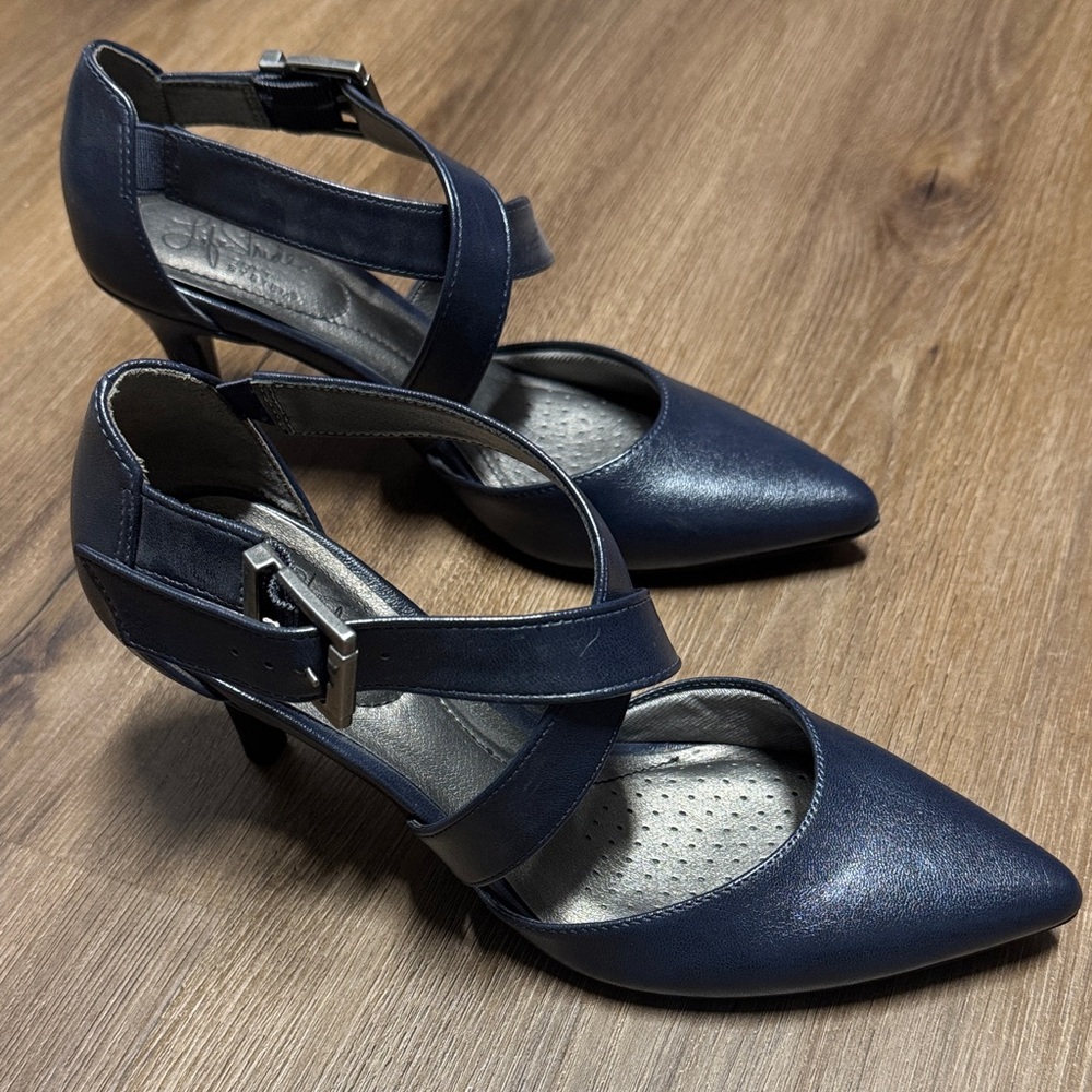 Life Stride Navy Strappy Heels